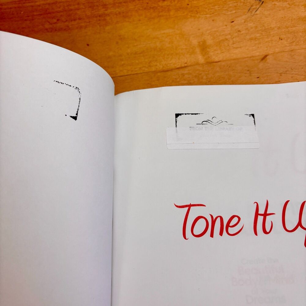 28 Days to Confidence & Strength – Tone It Up Official Guide Karena & Katrina - Picture 4 of 11